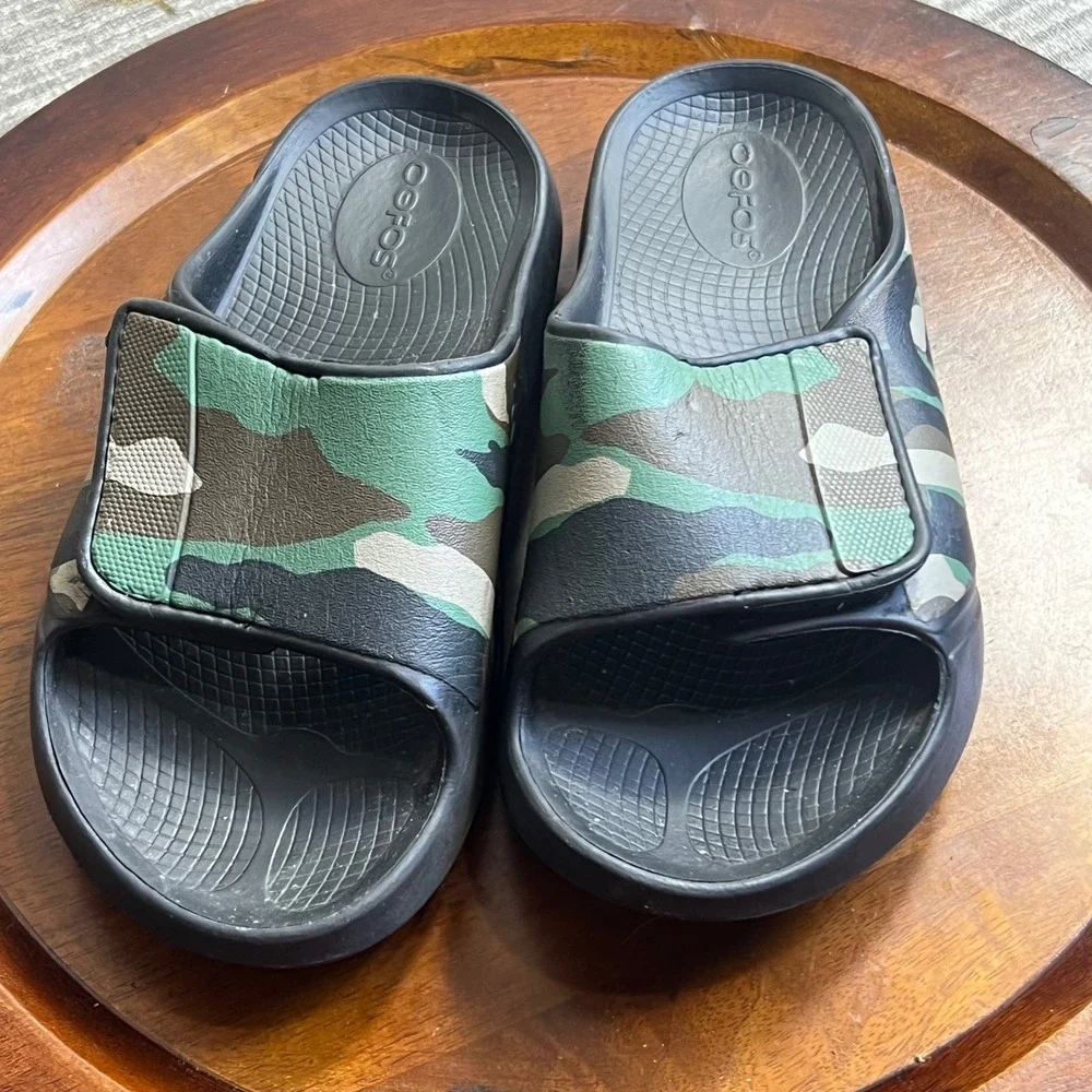 Oofos OOahh Sport Flex Slides Mens 4 Womens 6 Recovery Sandal Camo Adjustable